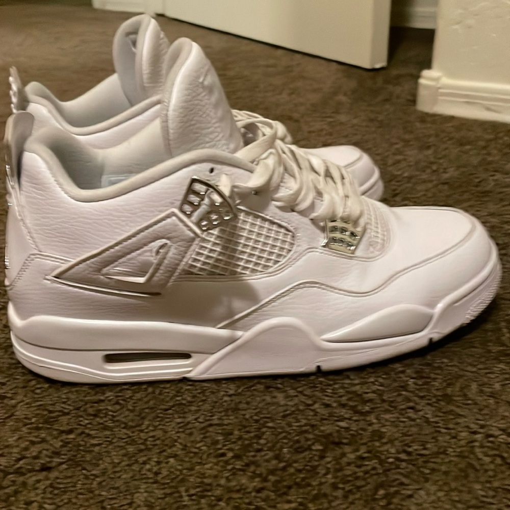 Air jordan 4 Pure moneys ( no box )